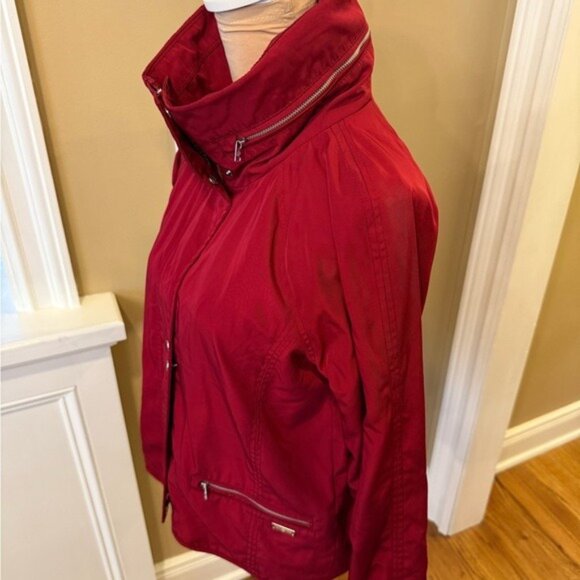 Abercrombie & Fitch Women’s Size Small Red Water Resistant Jacket Coat Hood - Picture 9 of 16